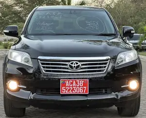 Toyota Vanguard 2012 Black