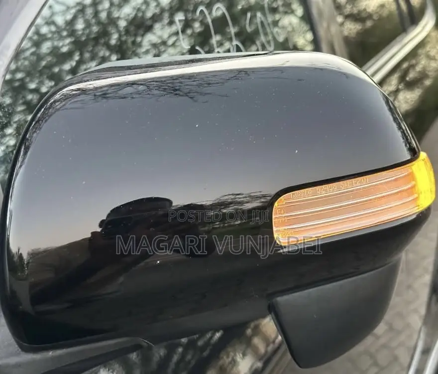 Toyota Vanguard 2012 Black