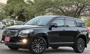 Toyota Vanguard 2012 Black