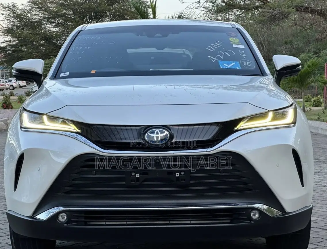 Toyota Harrier 2020 White