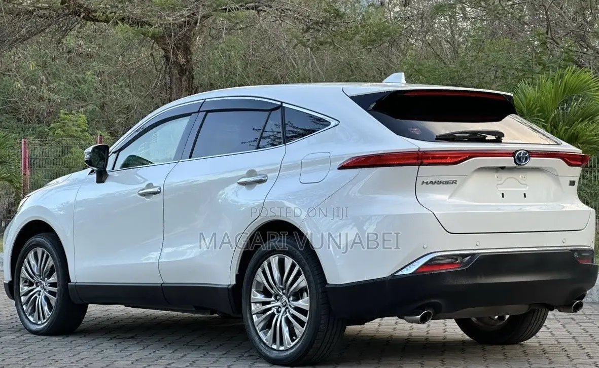 Toyota Harrier 2020 White