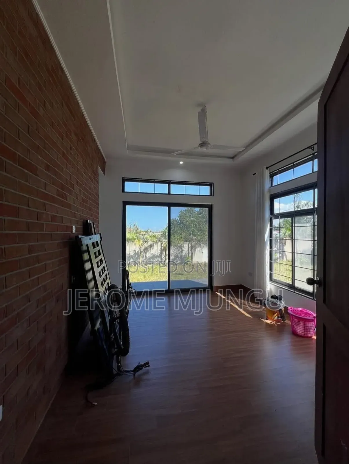 3bdrm House in Goba for sale
