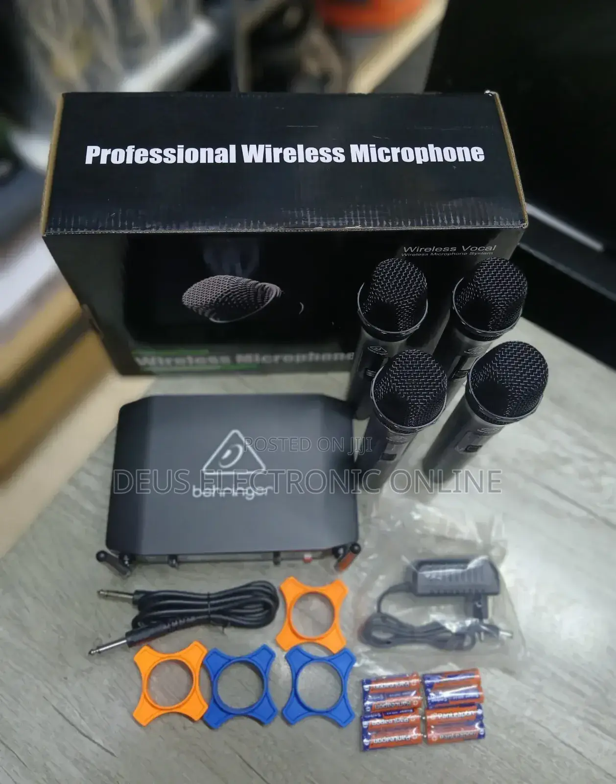 Behringer v-410 Wireless Microphones "4"