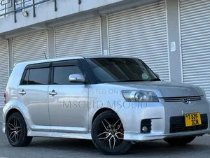 Toyota Corolla Rumion 2009 Silver