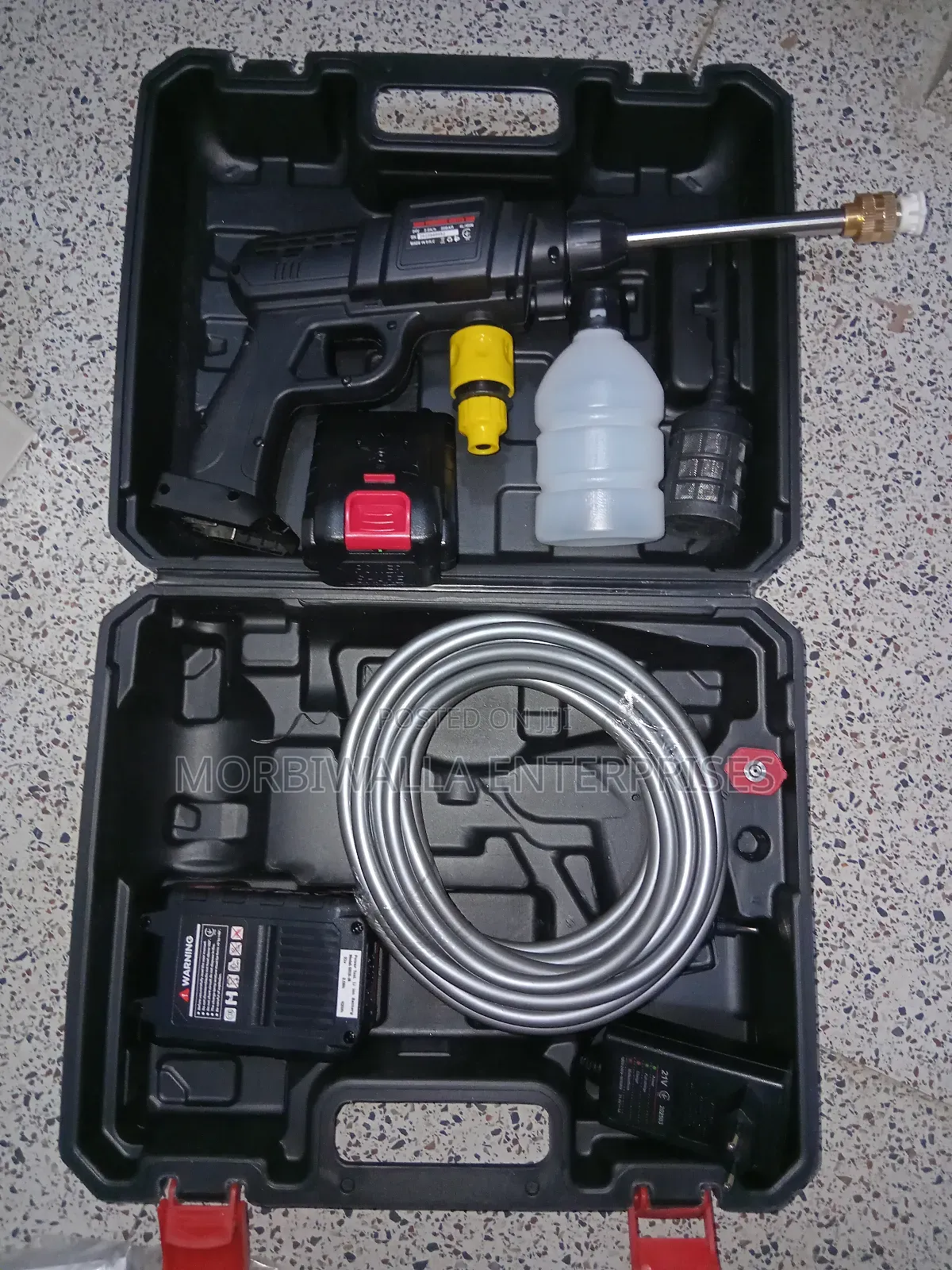 Cordless High Pressure Washer