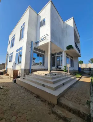 5bdrm House in Mchakama Real Estate, Bunju for sale