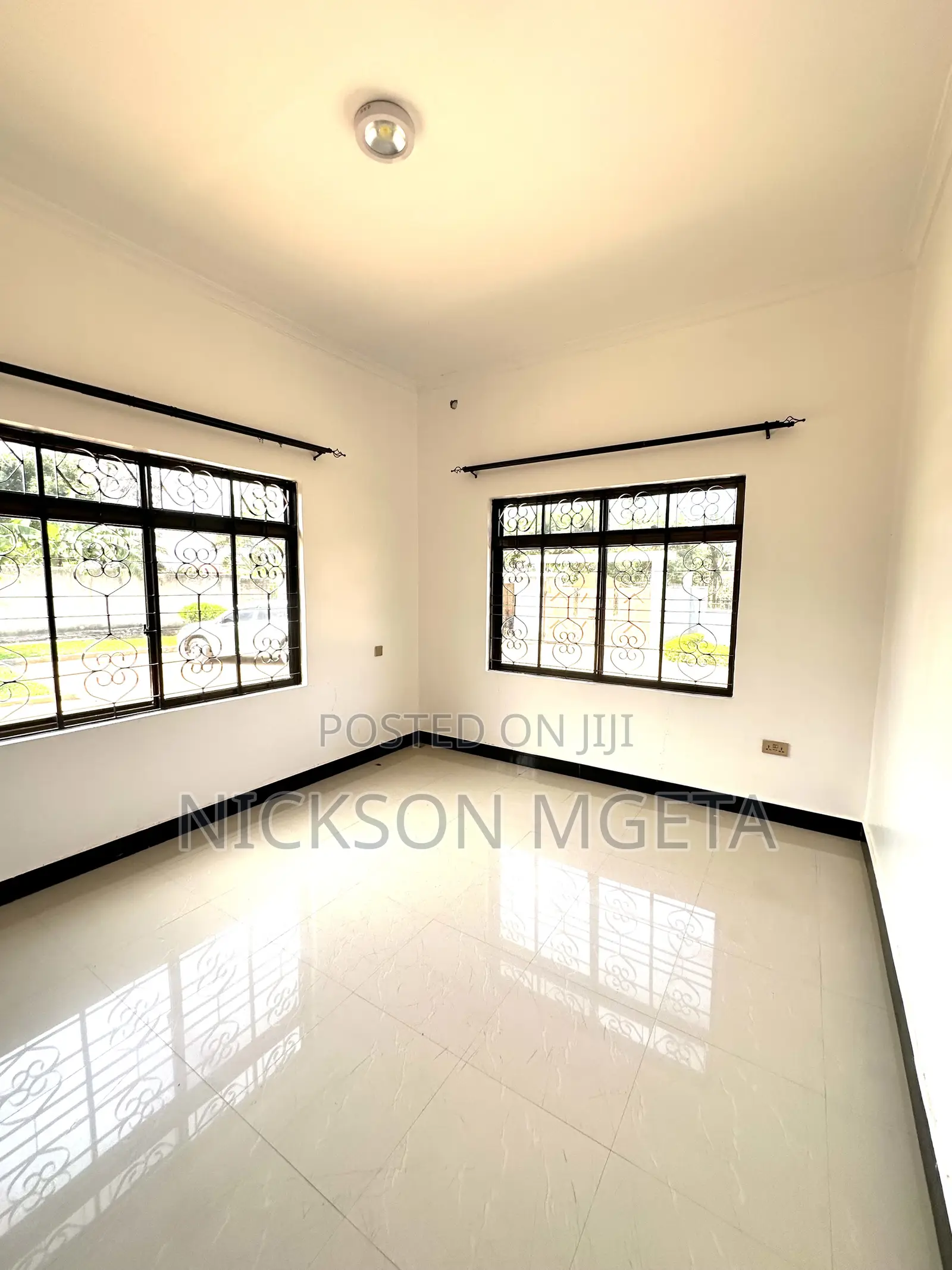3bdrm Apartment in Dalali Nick Mwanza for rent