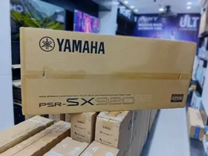 Yamaha PSR-Sx920 Professional Arranger Workstation Keyboard