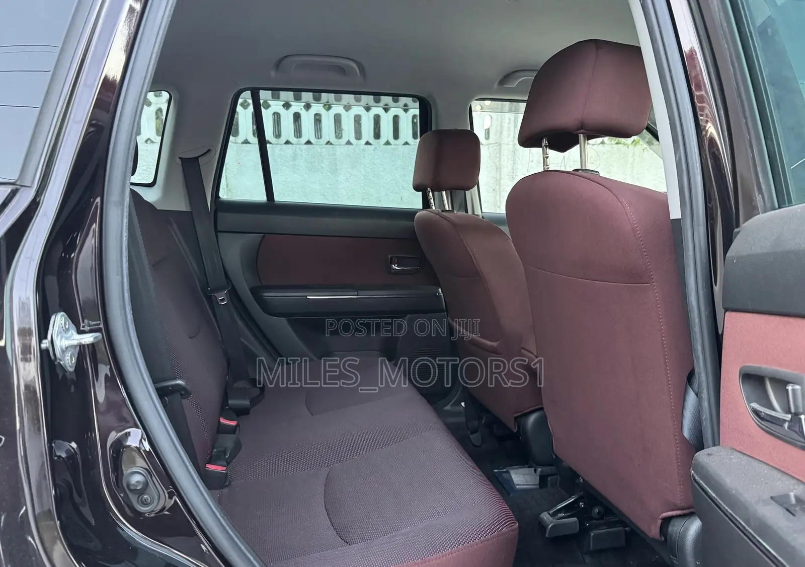Mazda Verisa 2009 Burgundy