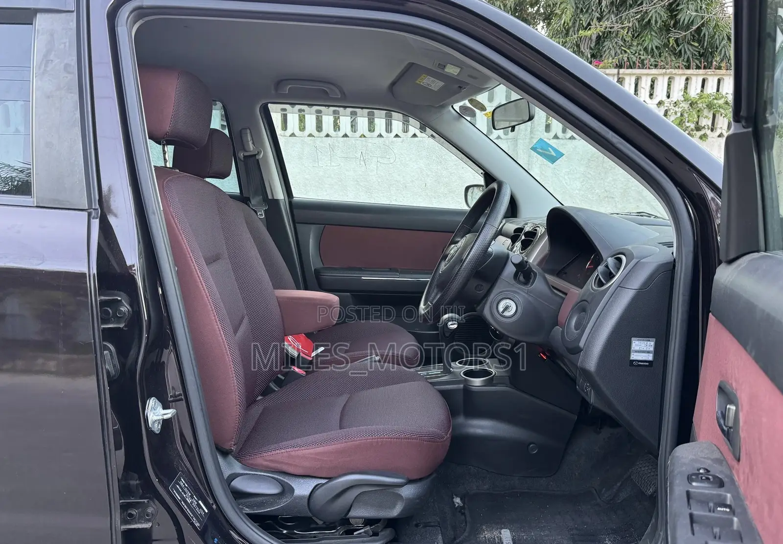 Mazda Verisa 2009 Burgundy