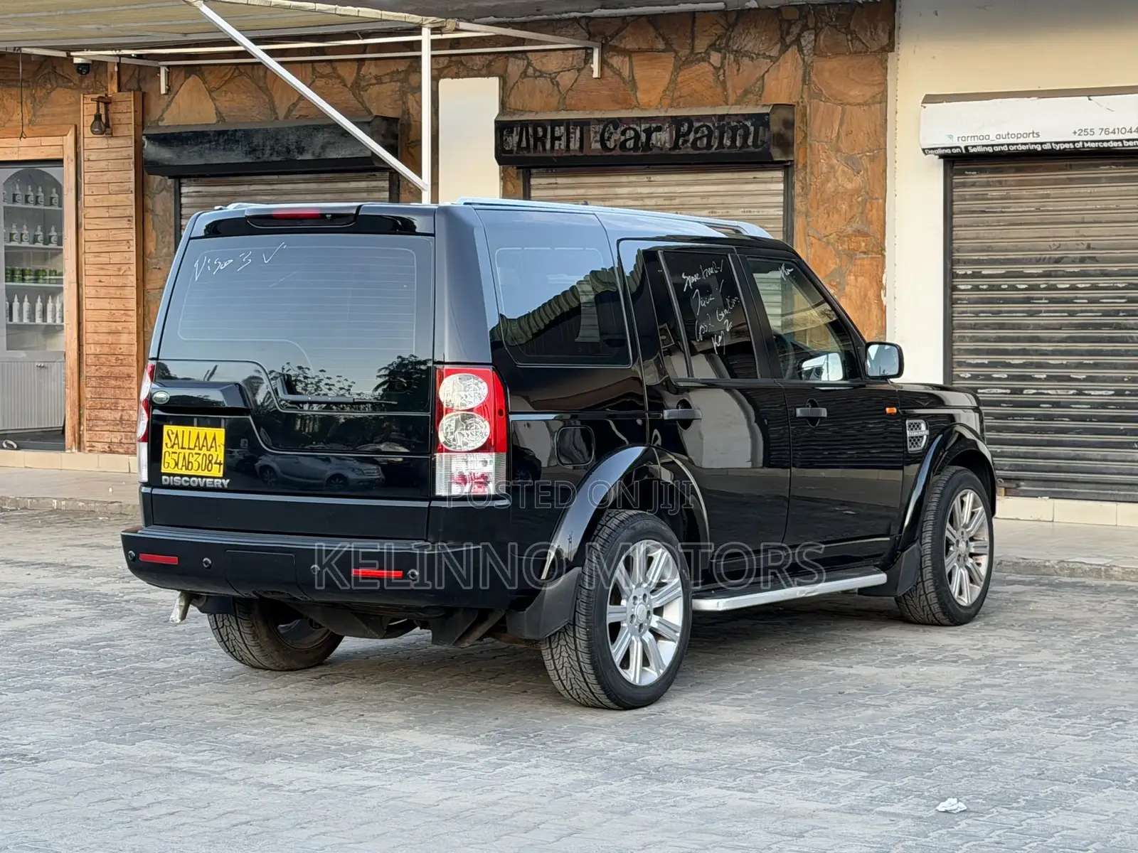 Land Rover Discovery 2009 Black