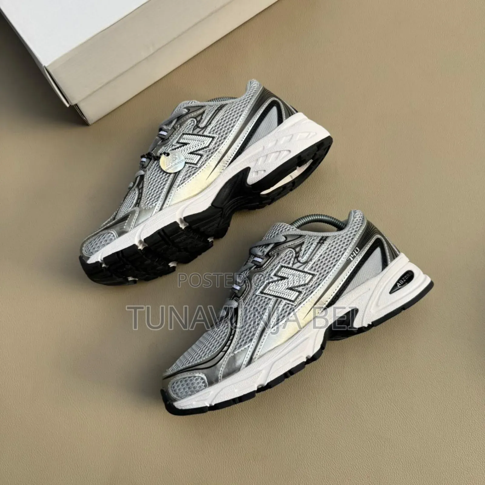 Nb 740 Sneakers 