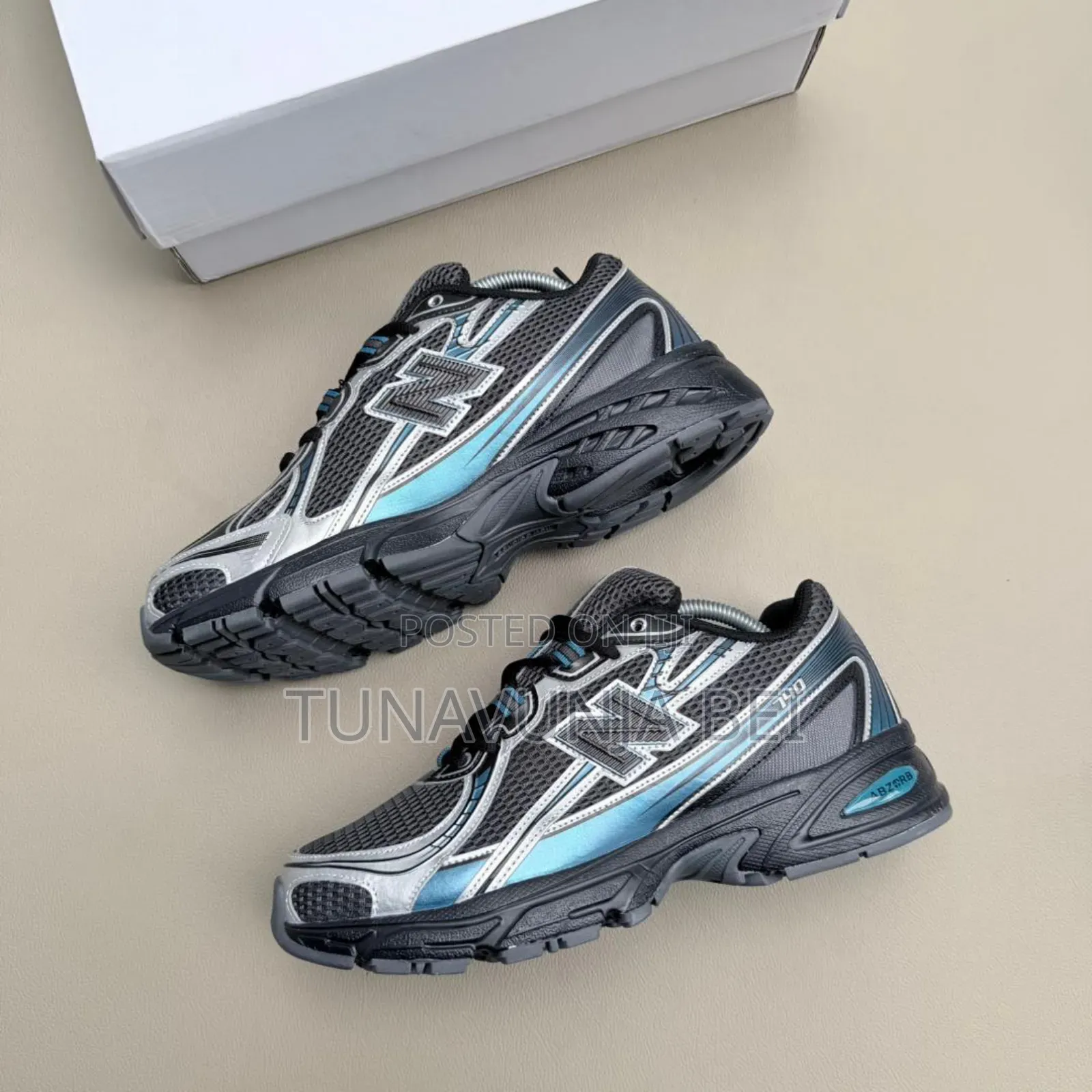 Nb 740 Sneakers 