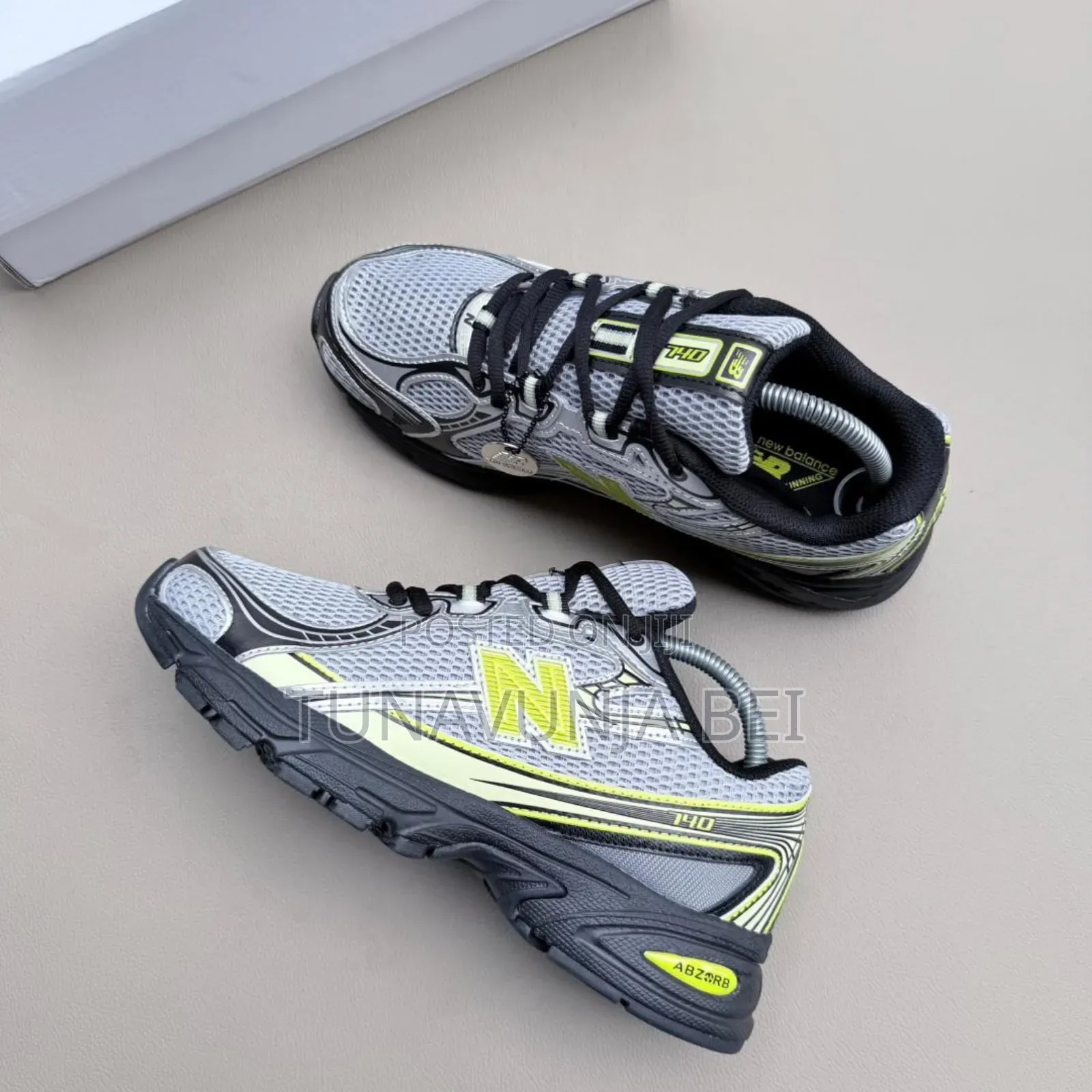 Nb 740 Sneakers 