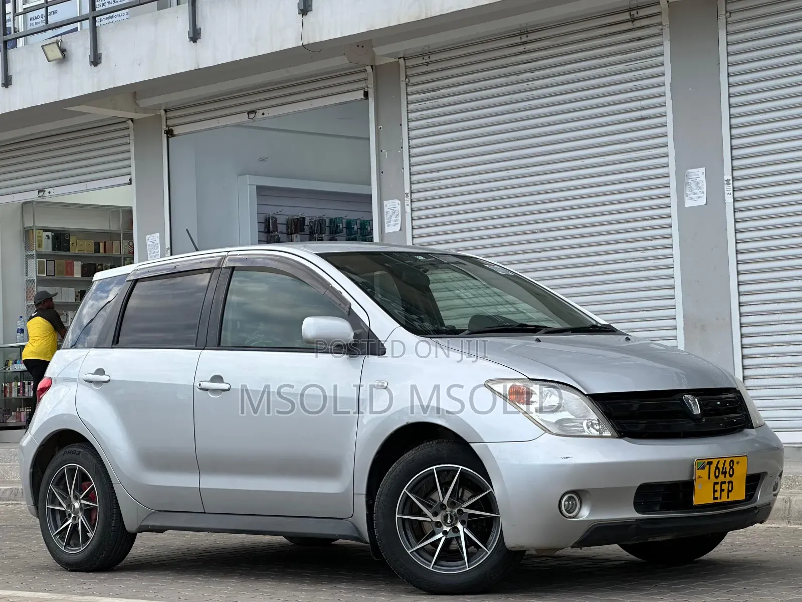 Toyota IST 2003 Silver