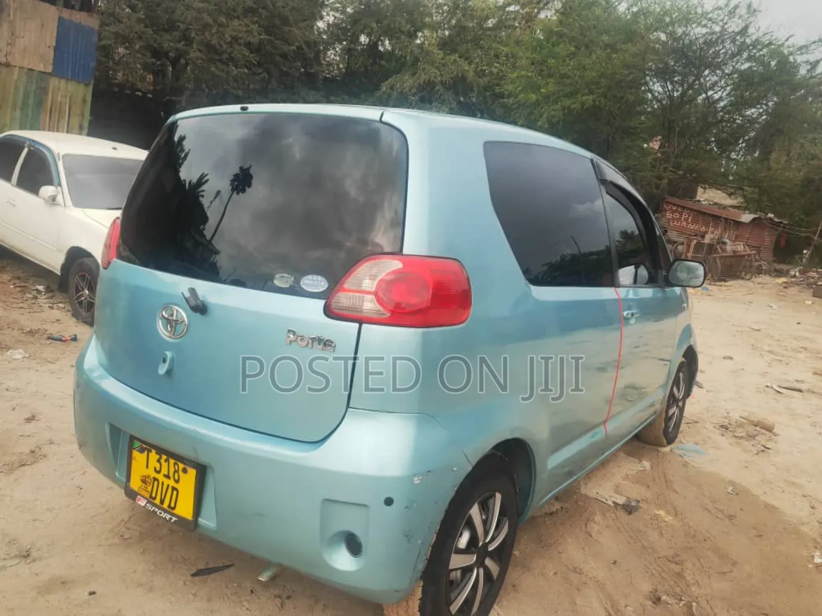 Toyota Porte 2005 Blue
