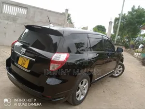 Toyota Vanguard 2010 Black