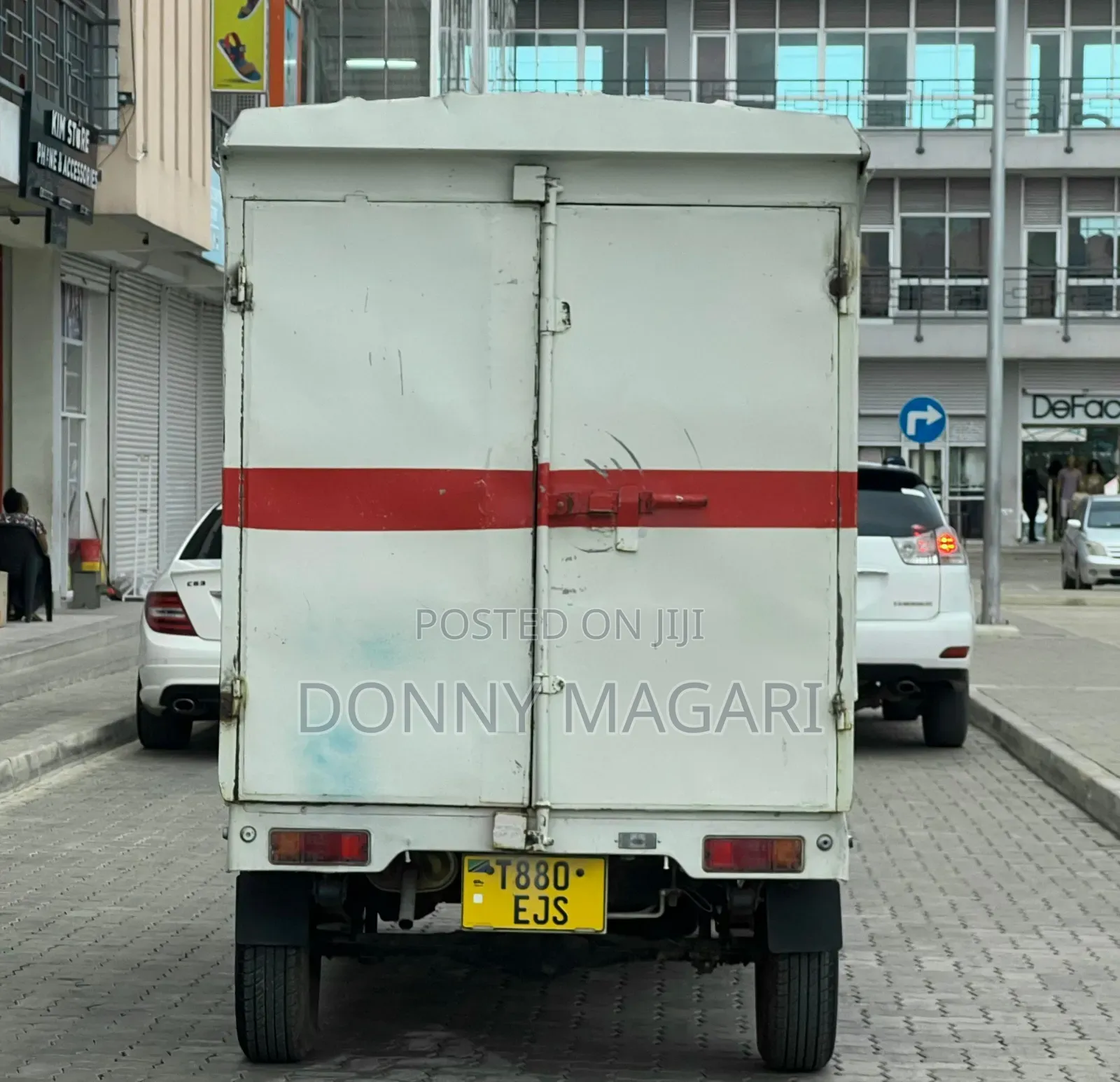 Suzuki Carry Truck 2014 White