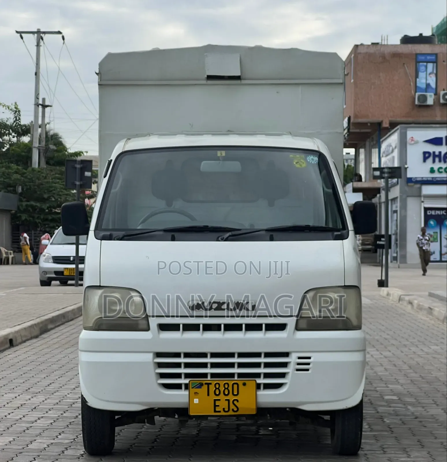 Suzuki Carry Truck 2014 White