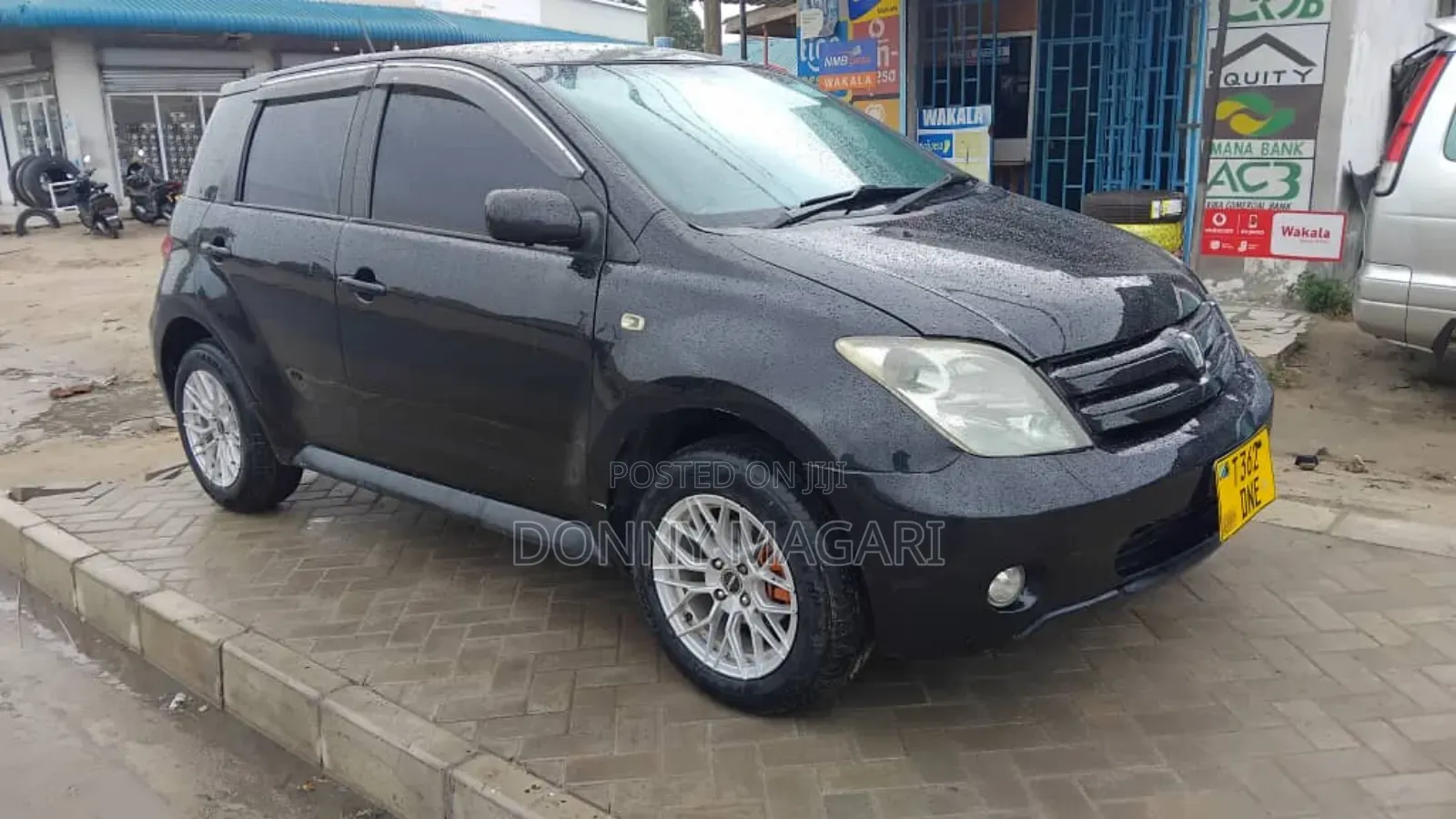 Toyota IST 2005 Black