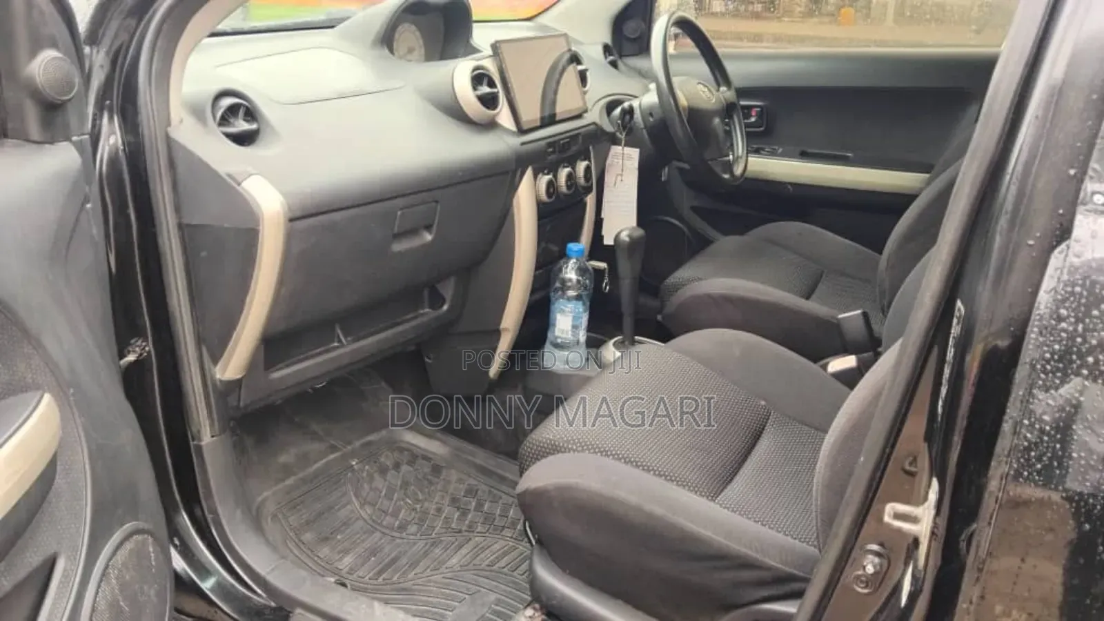 Toyota IST 2005 Black
