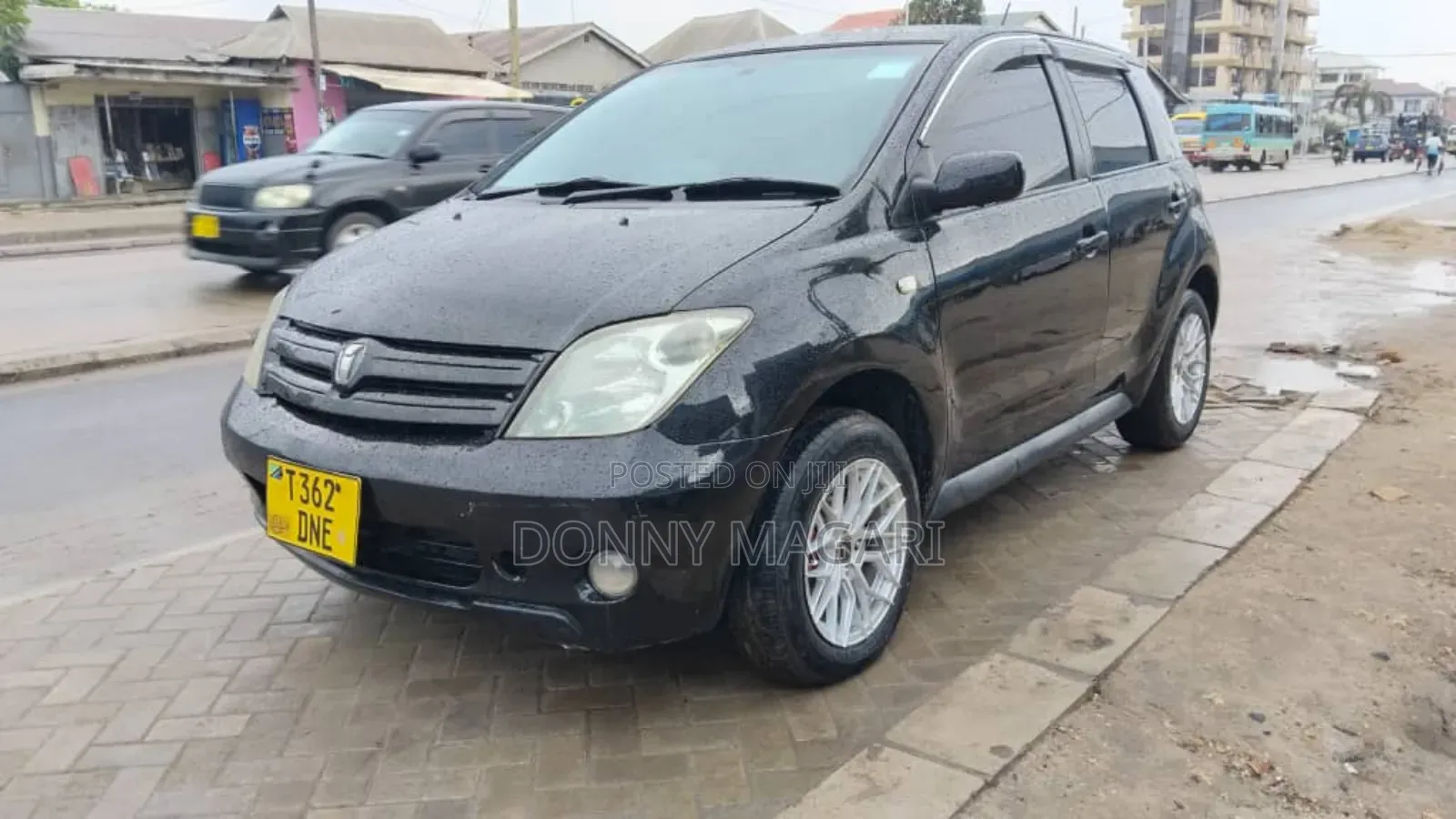 Toyota IST 2005 Black