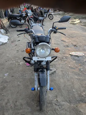 TVS HLX 125 2024 Black