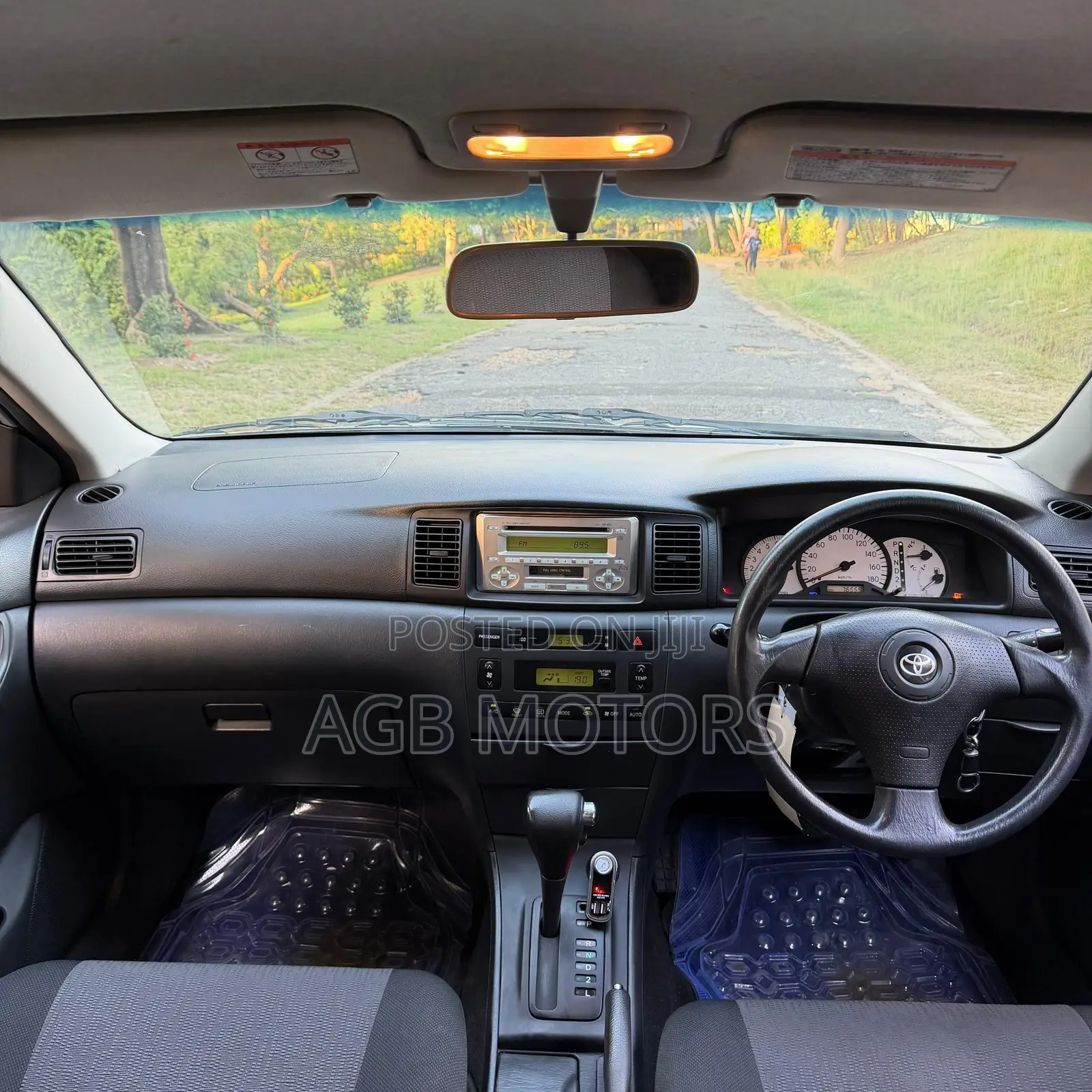 Toyota Corolla RunX 2004 Silver