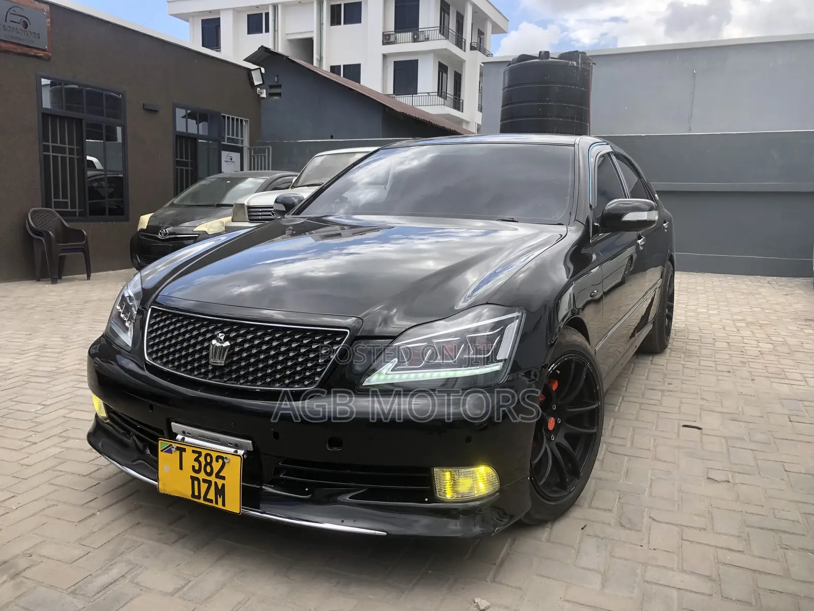 Toyota Crown 2006 Black