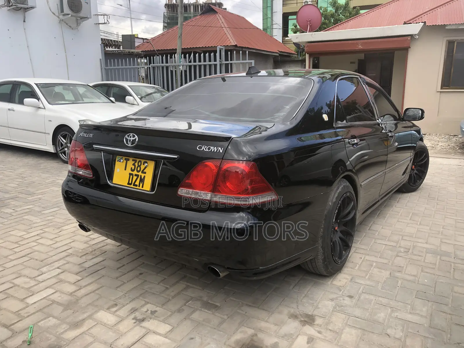 Toyota Crown 2006 Black