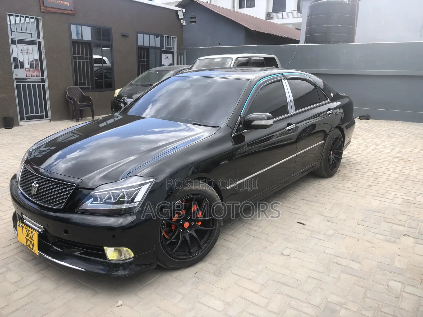 Toyota Crown 2006 Black