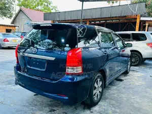 Toyota Wish 2005 Blue