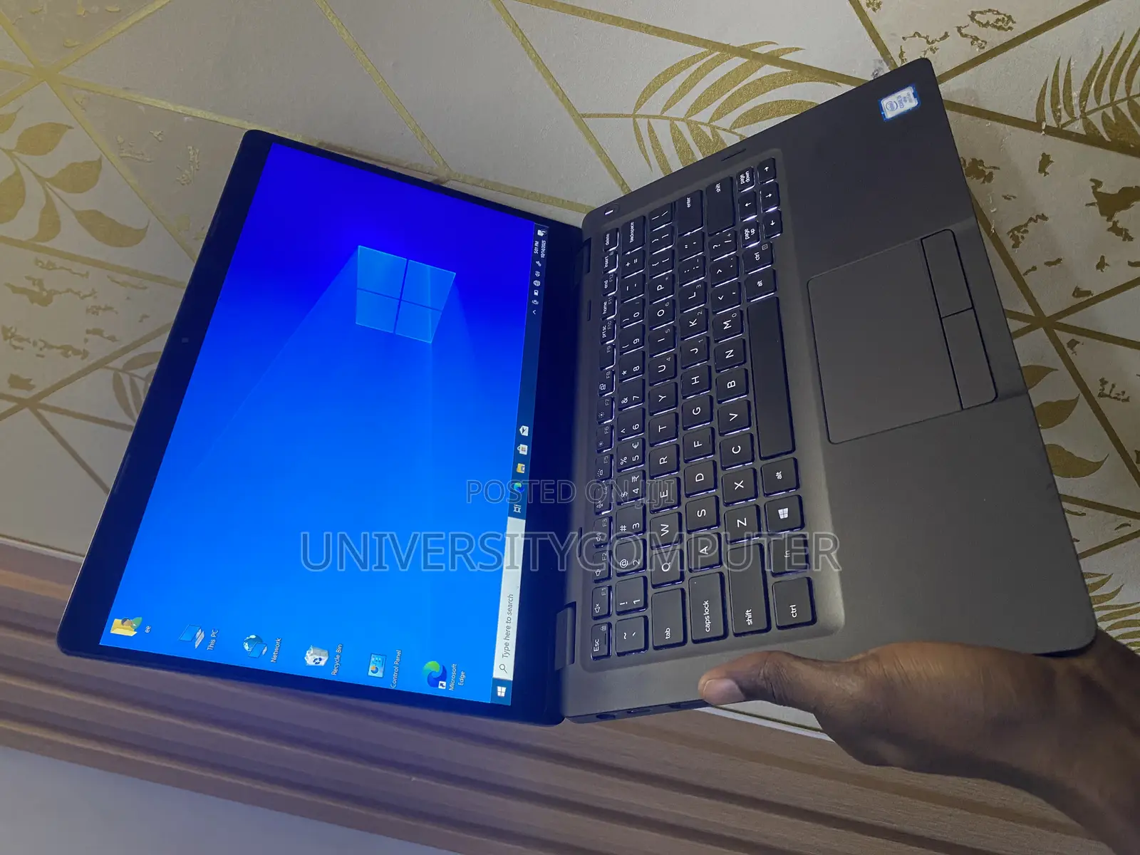 Laptop Dell Latitude 5300 16GB Intel Core I5 SSD 256GB