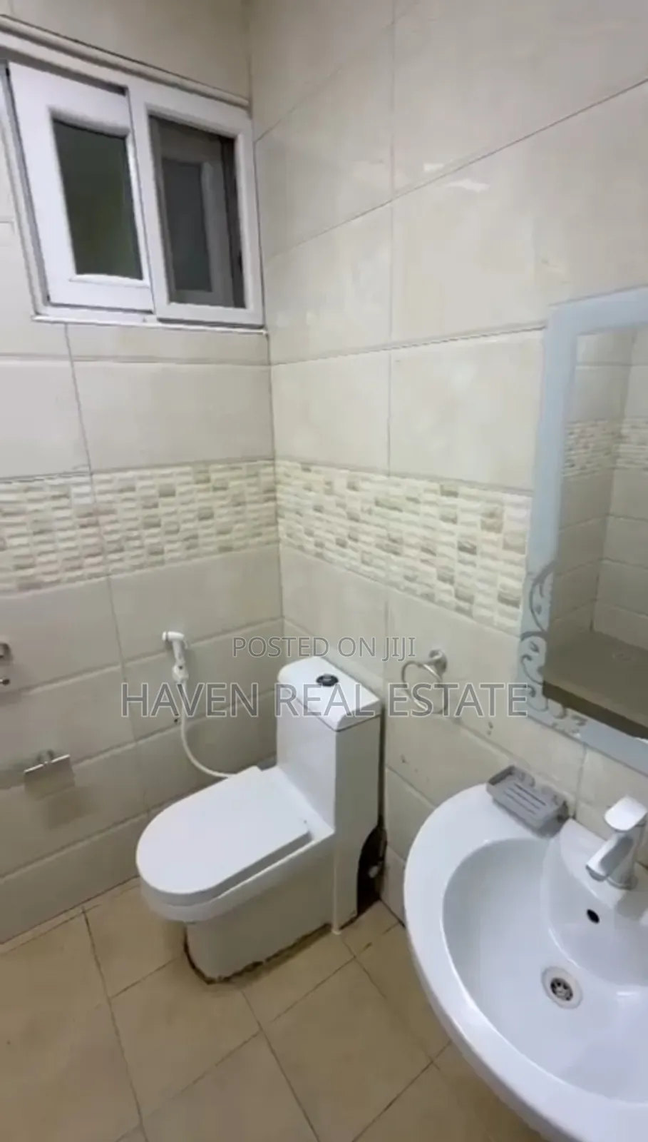 Furnished 3bdrm Apartment in Kivukoni for rent