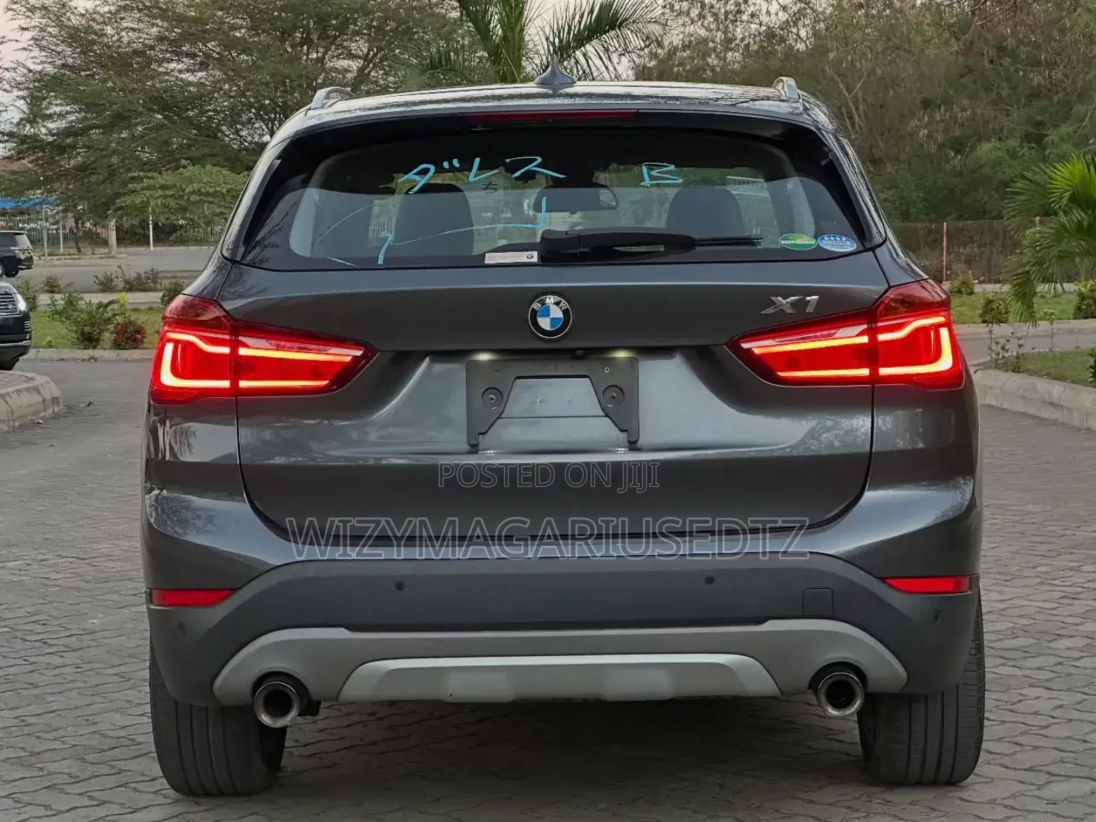 BMW X1 xDrive28i AWD 2016 Gray