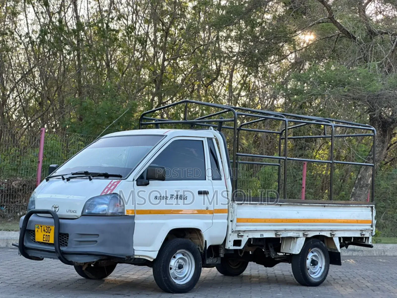 Toyota Lite-Ace 2015 White