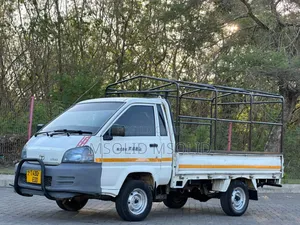Toyota Lite-Ace 2015 White