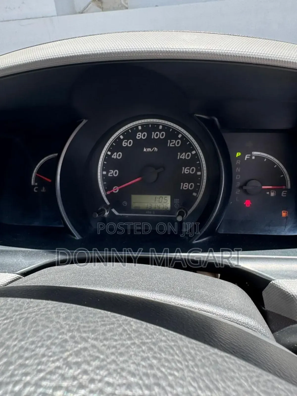 Toyota Quantum 2010 White
