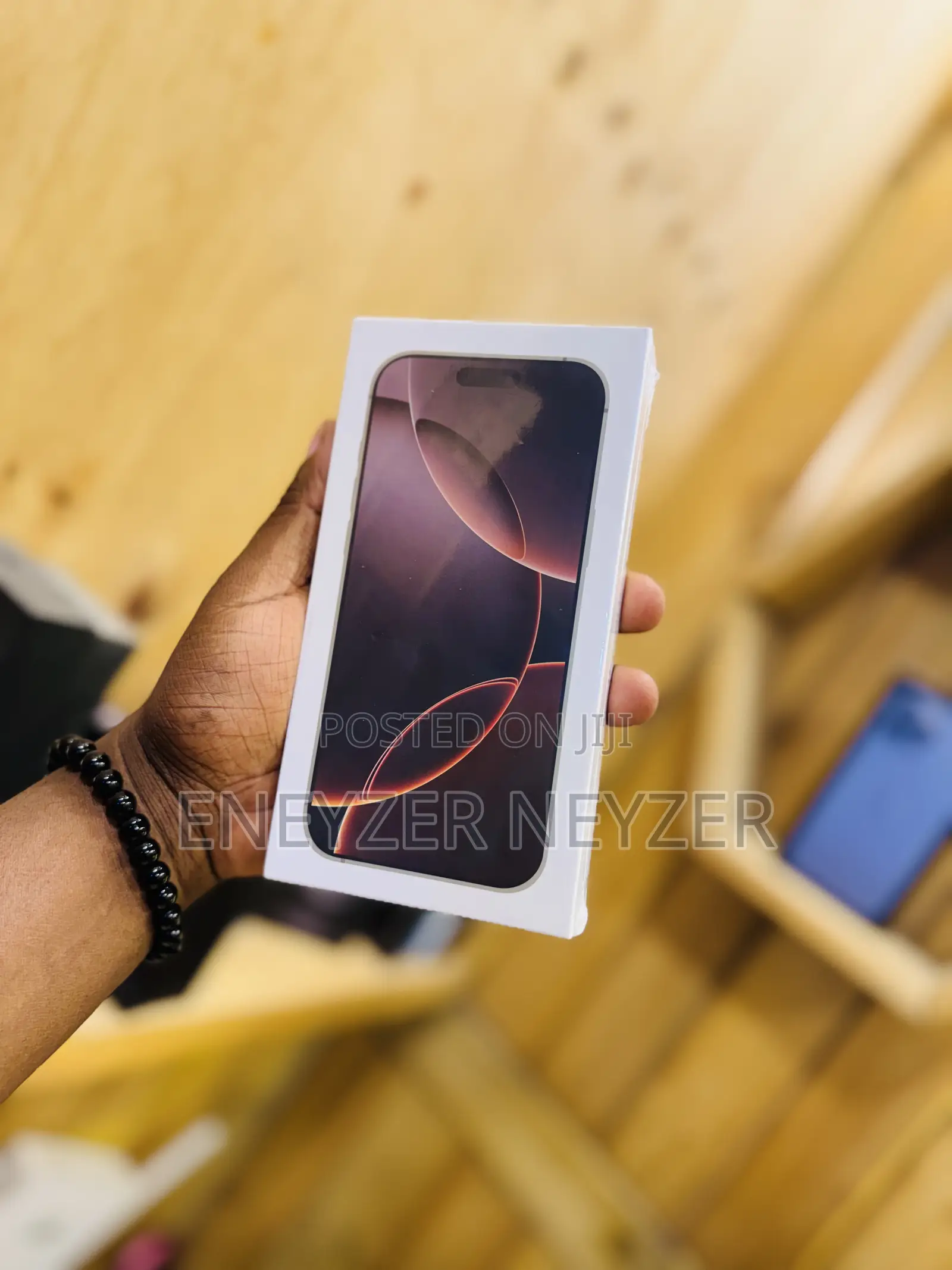 New Apple iPhone 16 Pro 256 GB White