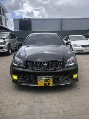 Toyota Crown 2006 Black