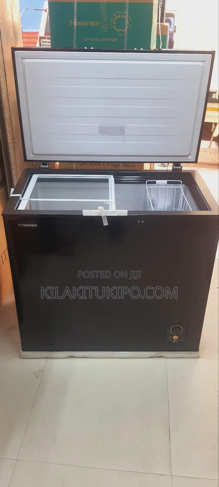 Hisense Black Chest Freezer 200l
