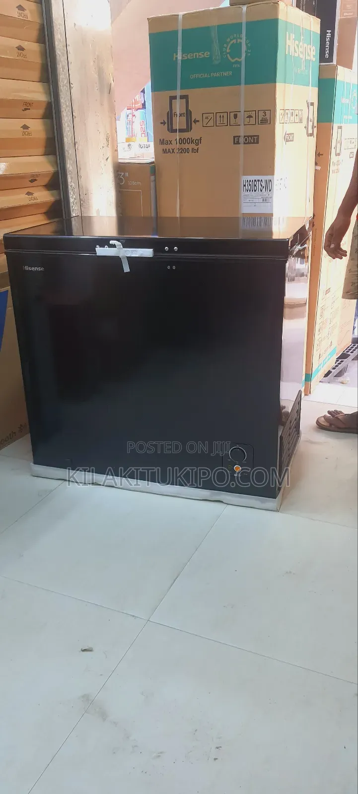 Hisense Black Chest Freezer 200l