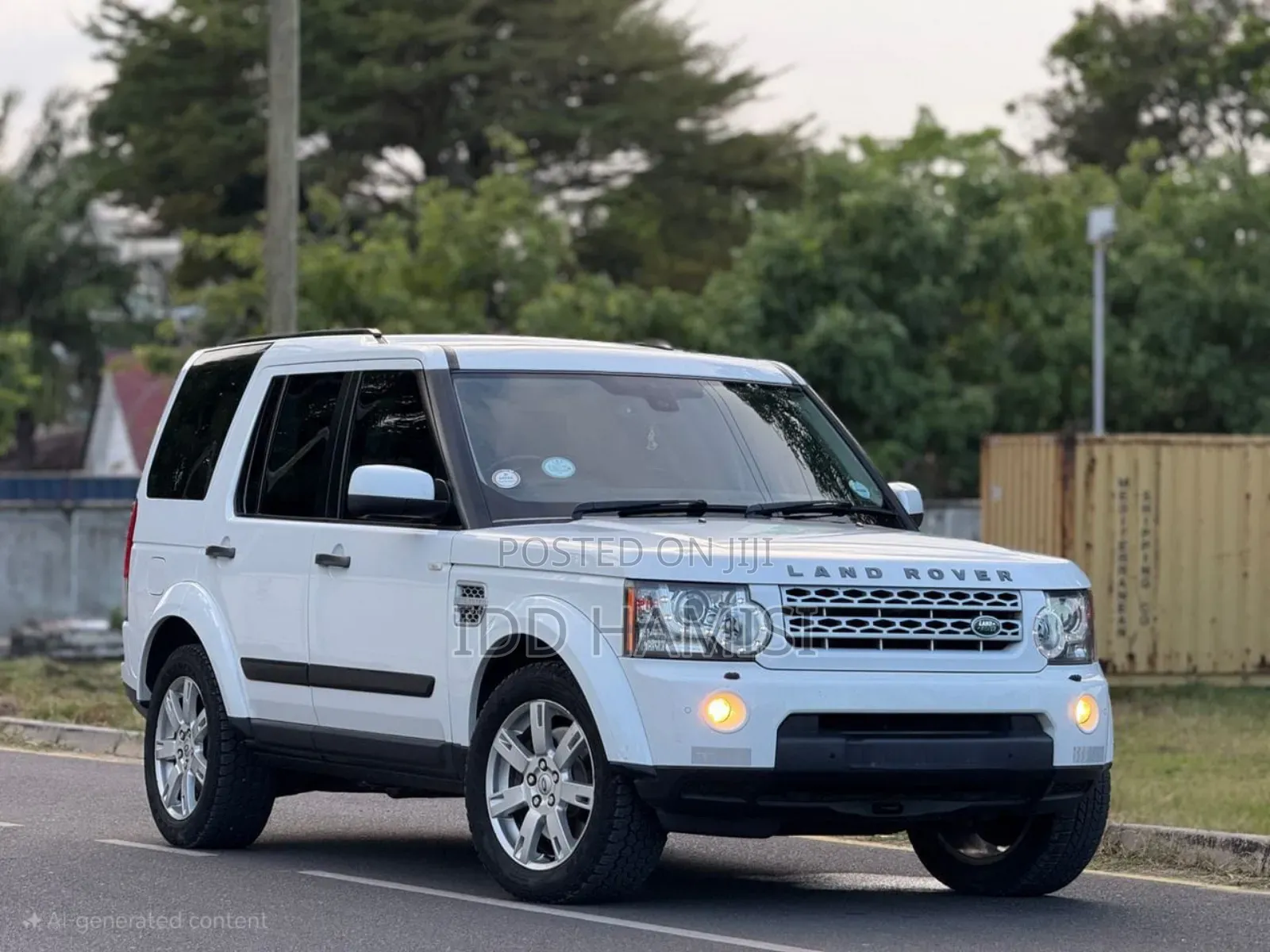 Land Rover Discovery 2010 White