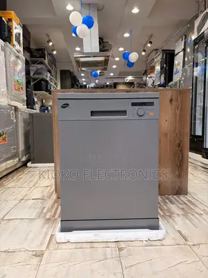 6 Homebase Free Standing Dish Washer