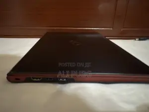 Laptop Fujitsu Lifebook UH554 8GB Intel Core i5 SSD 128GB