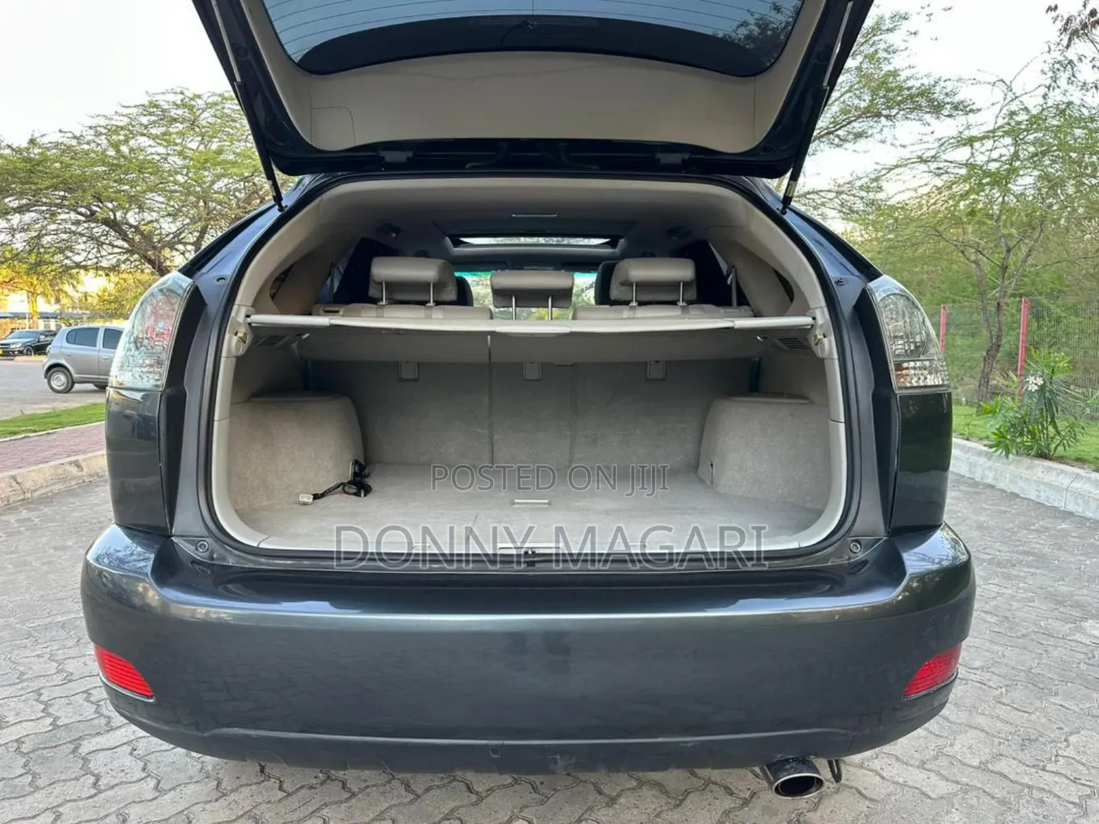 Toyota Harrier 2005 Gray
