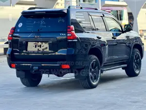 Toyota Land Cruiser Prado 2.7 2019 Black