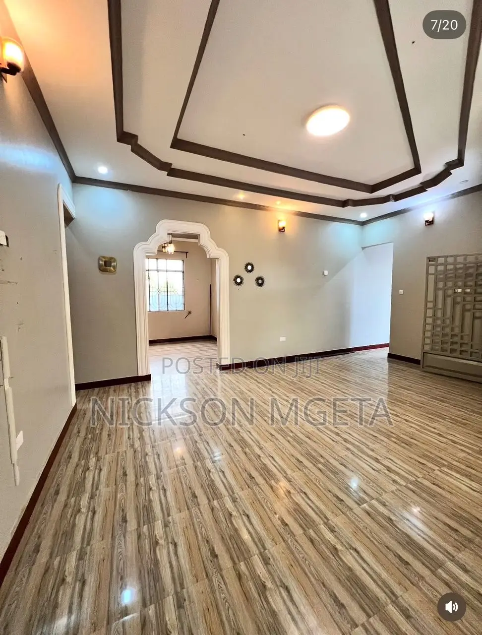 3bdrm House in Dalali Nick Mwanza, Buswelu for rent