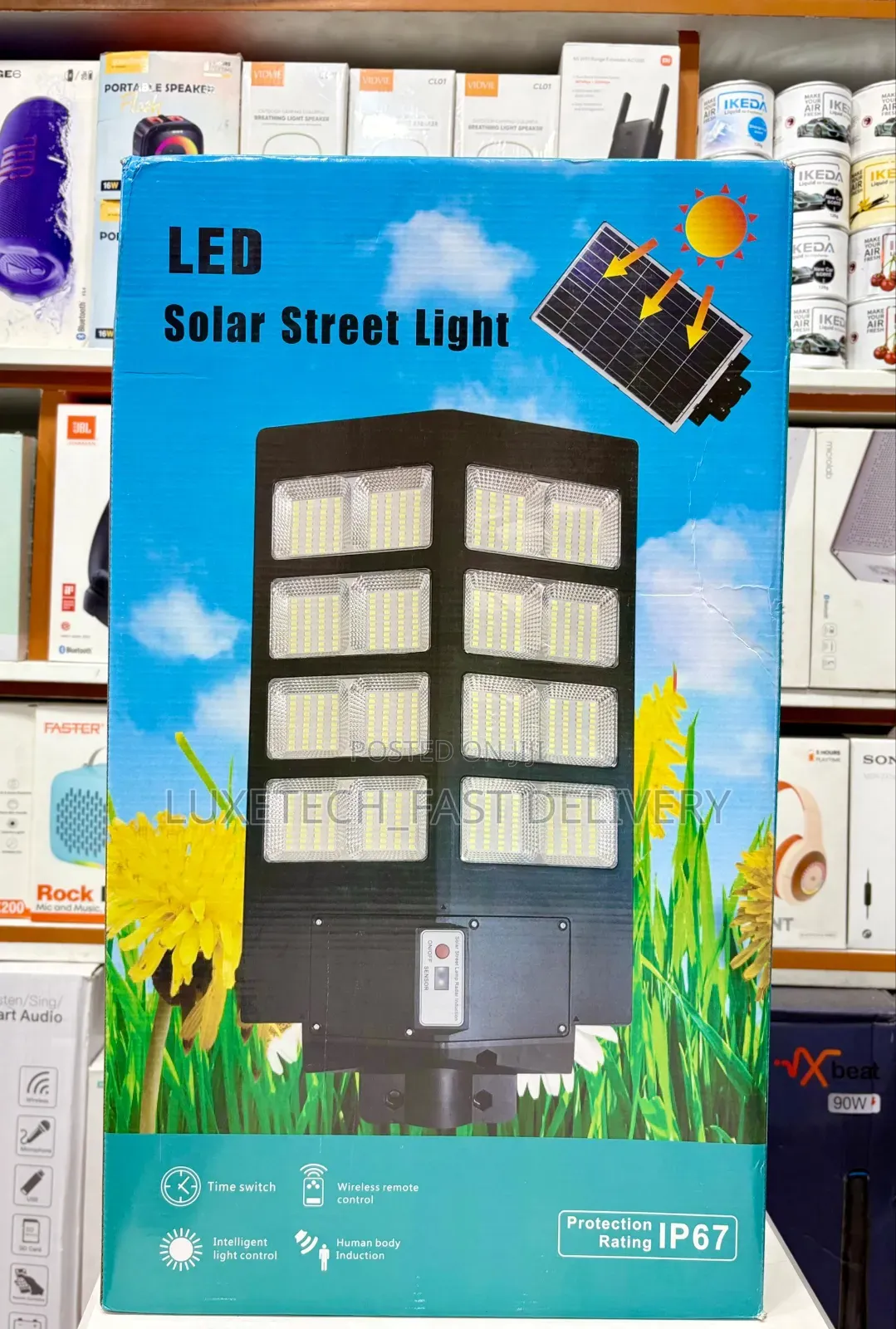 Solar Powered Street Light 1200 Watts