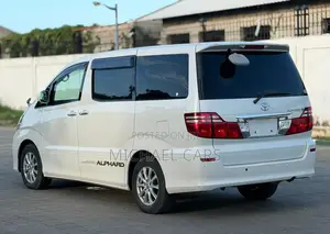 Toyota Alphard 2.4 Petrol AWD 2007 White